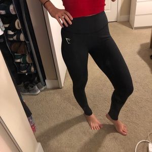 Gymshark dream leggings in black - size xs